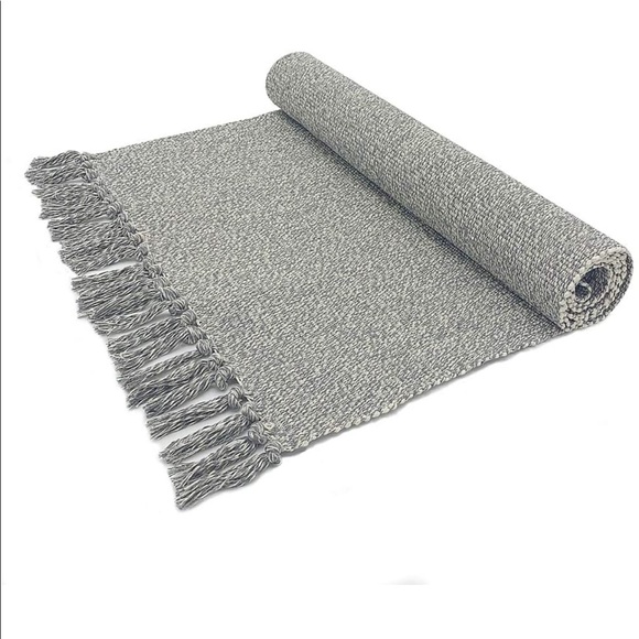 Other - NWOT- Eanpet, Cotton Braided Rug